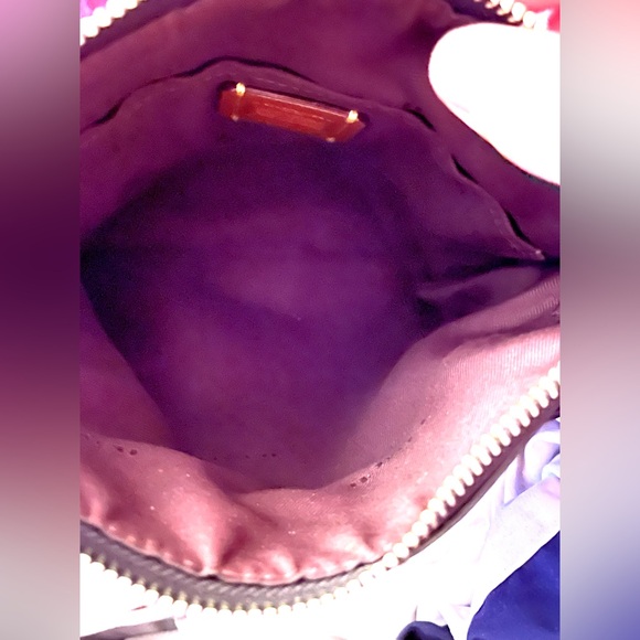 Coach New York with Carriage Crossbody Bag Slight Rubbing on Corners - Picture 7 of 8